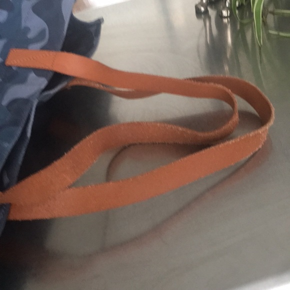 Pottery Barn Kids/ Camo/ Preppy/ Tote/ - Picture 4 of 7